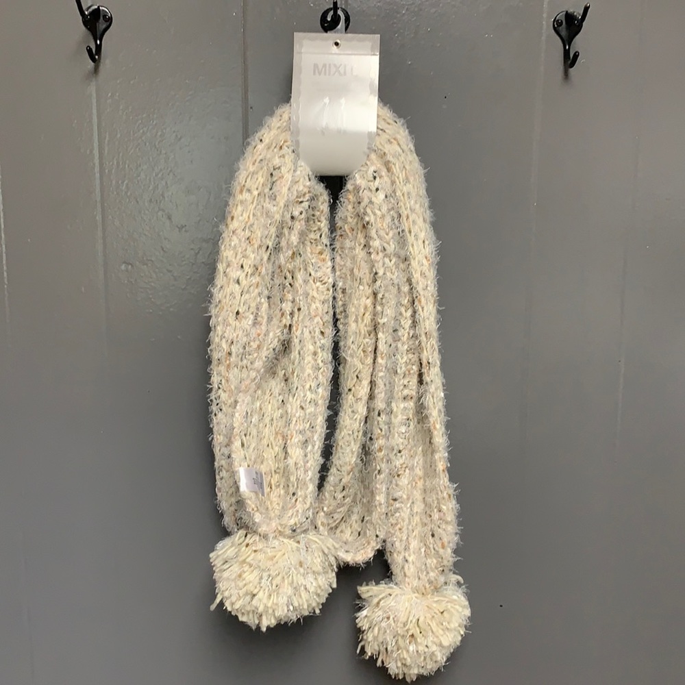NWT oblong scarf